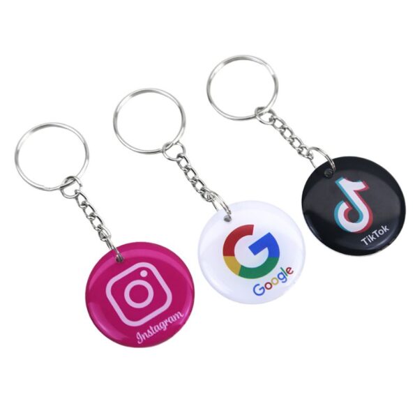 Google dhe WhatsApp keychain me funksion NFC