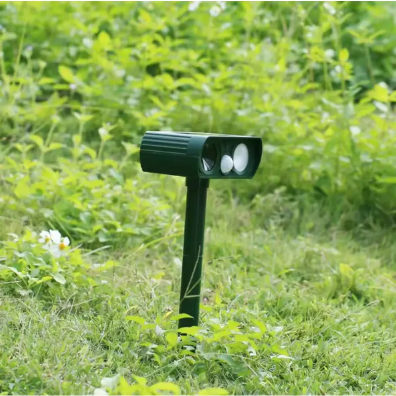 Largues Ultrasonik për Kafshë me energji Diellore Largues Ultrasonik për Kafshë me Panel Diellor